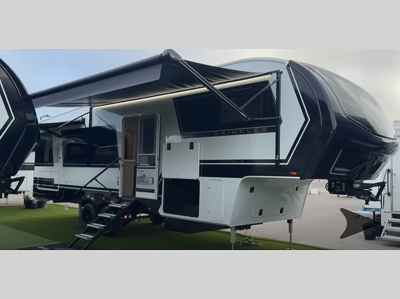 Brinkley Z 2700
