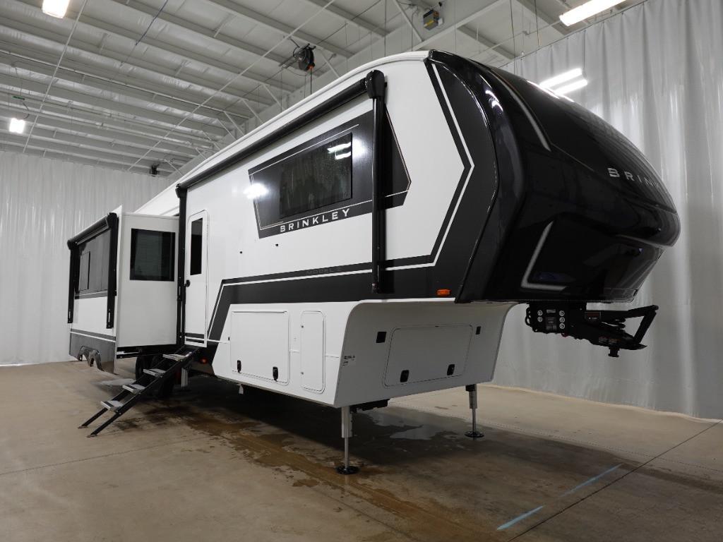 Brinkley Z 3515