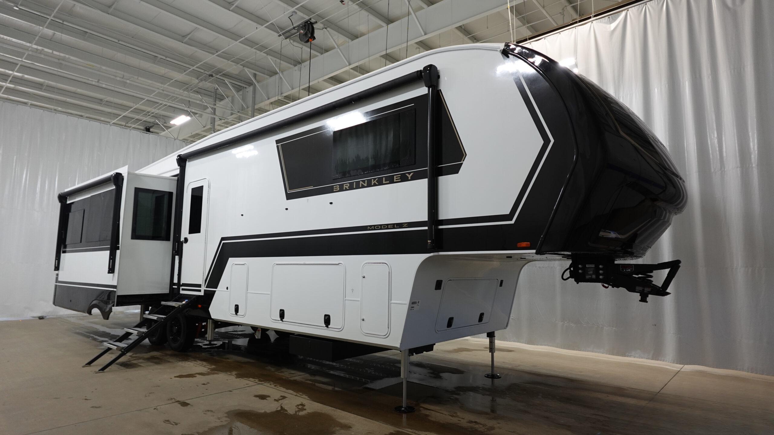 Brinkley Z 3600